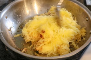 Cacio E Pepe Spaghetti Squash